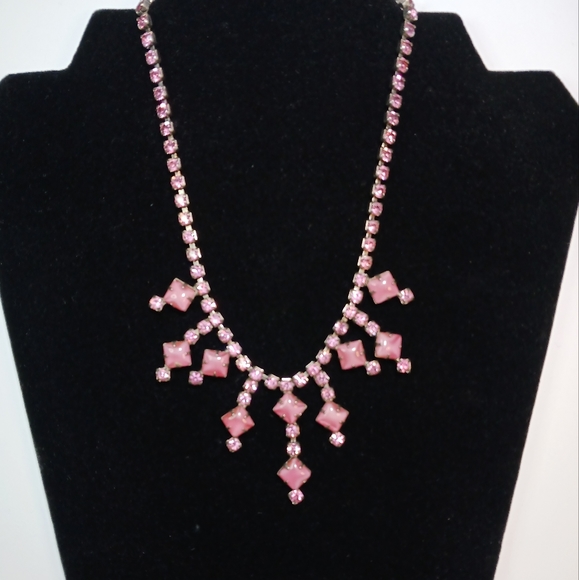 Vintage Set Unsigned Pink Givre Milk Glass Necklace Earrings Bracelet - Picture 3 of 14